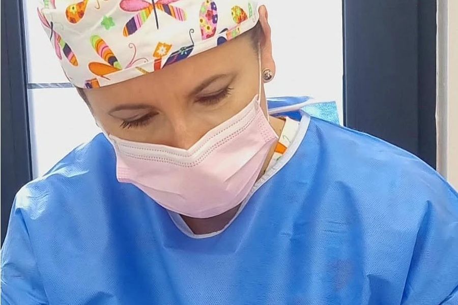 Echipa Ogodent în timpul unui tratament